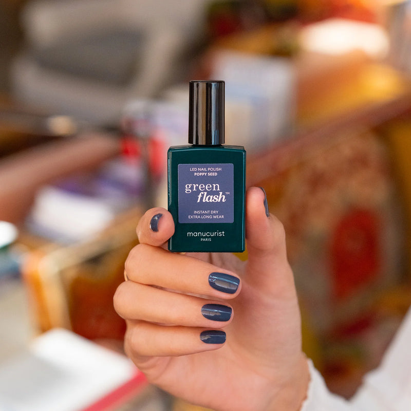 Manucurist - Green Flash Gel Colours: Black & Brown 15ml