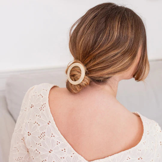 Bachca -  Round Ivory Hair Clip